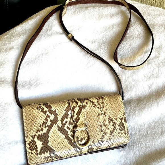 Brighton Crossbody Wallet - Picture 1 of 8